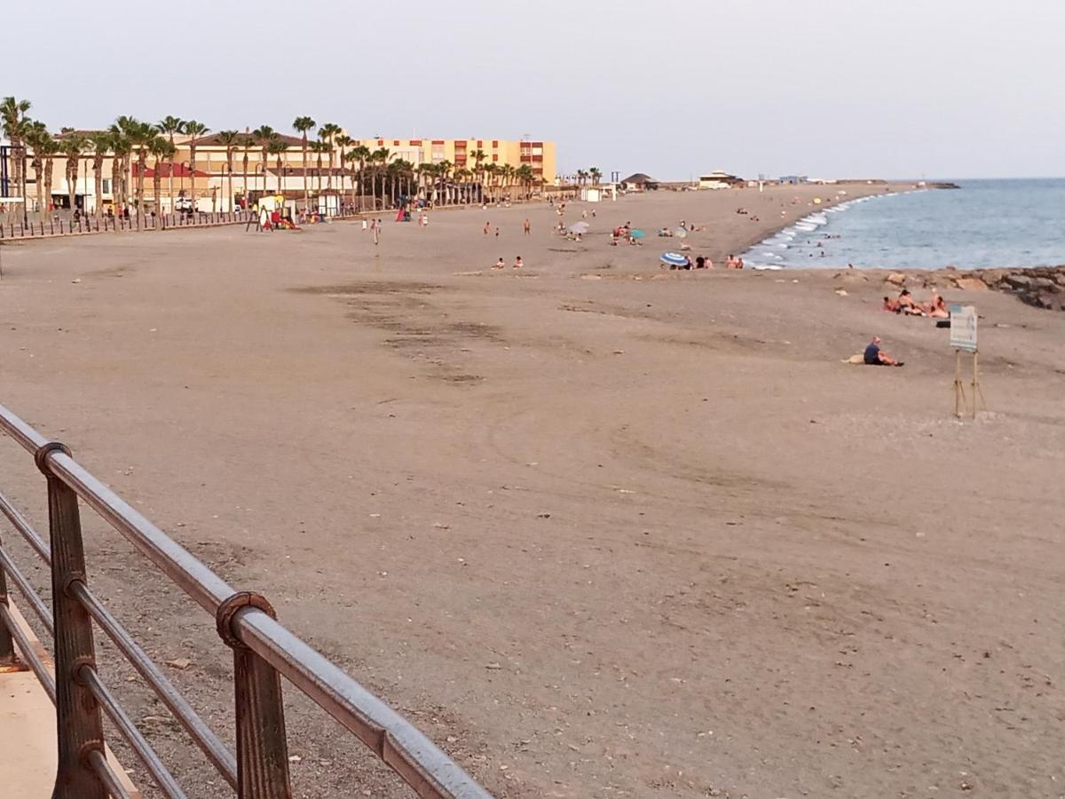 Tranquila Casa Frente Al Mar Villa Adra Bagian luar foto